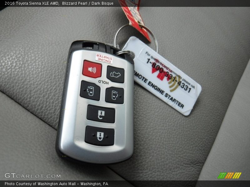 Blizzard Pearl / Dark Bisque 2016 Toyota Sienna XLE AWD
