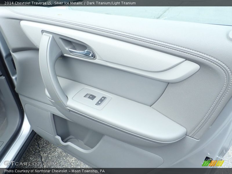 Silver Ice Metallic / Dark Titanium/Light Titanium 2014 Chevrolet Traverse LS