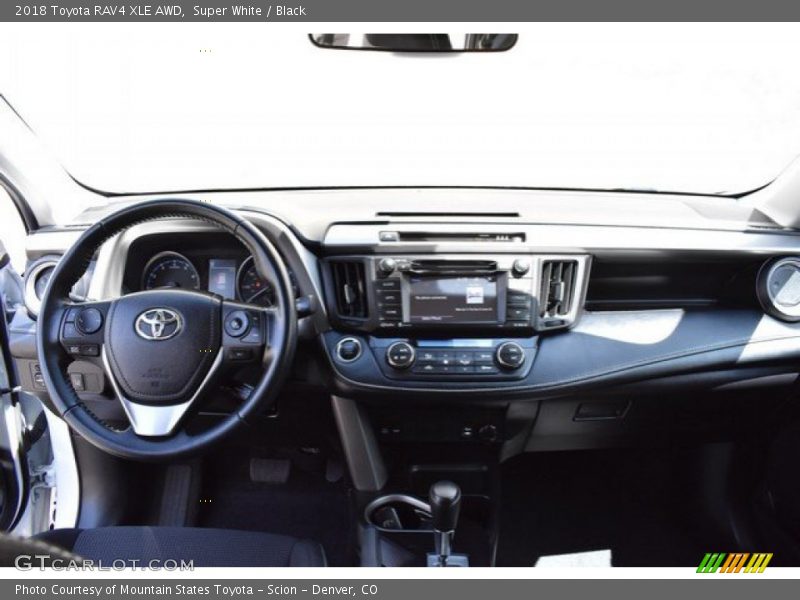Super White / Black 2018 Toyota RAV4 XLE AWD