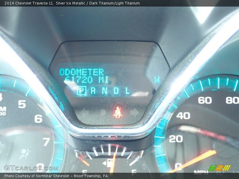 Silver Ice Metallic / Dark Titanium/Light Titanium 2014 Chevrolet Traverse LS