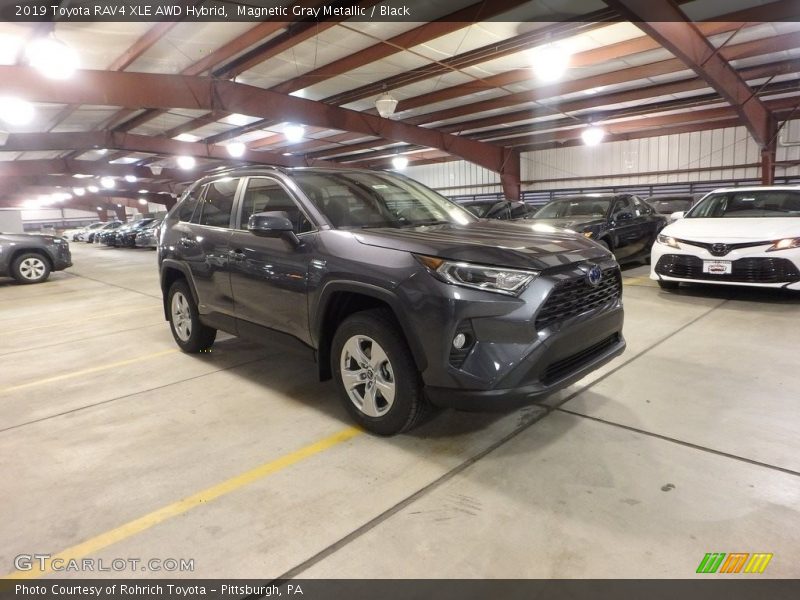 Magnetic Gray Metallic / Black 2019 Toyota RAV4 XLE AWD Hybrid