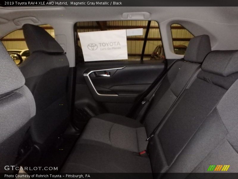 Magnetic Gray Metallic / Black 2019 Toyota RAV4 XLE AWD Hybrid