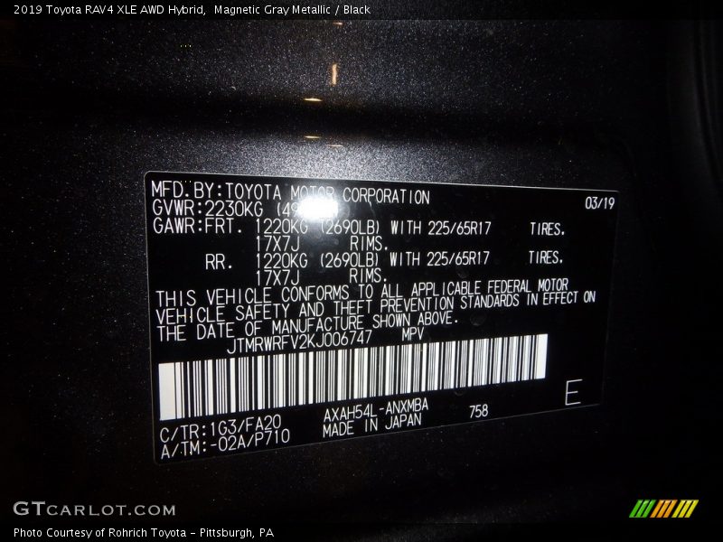 Magnetic Gray Metallic / Black 2019 Toyota RAV4 XLE AWD Hybrid