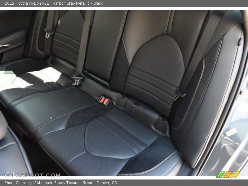 Harbor Gray Metallic / Black 2019 Toyota Avalon XSE