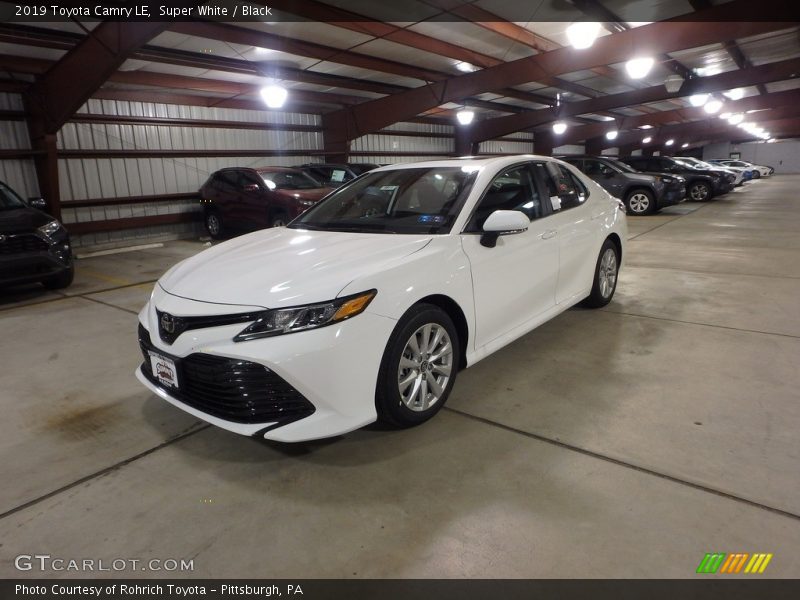 Super White / Black 2019 Toyota Camry LE