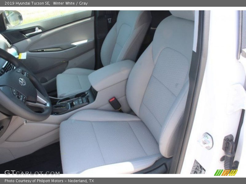 Winter White / Gray 2019 Hyundai Tucson SE