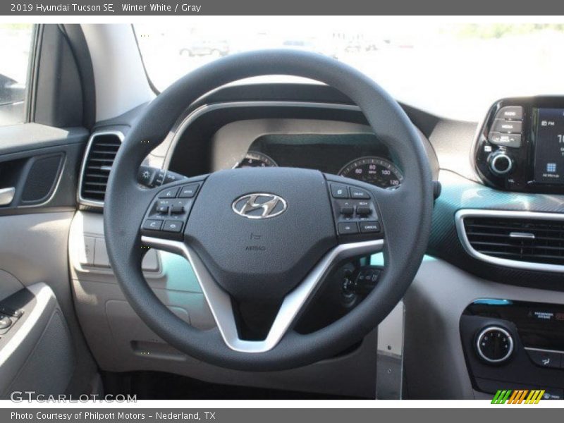 Winter White / Gray 2019 Hyundai Tucson SE