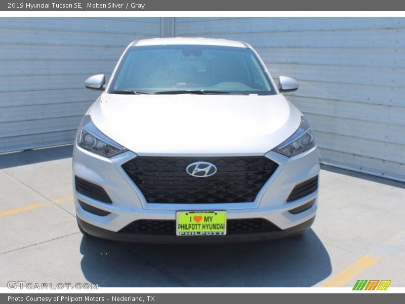 Molten Silver / Gray 2019 Hyundai Tucson SE