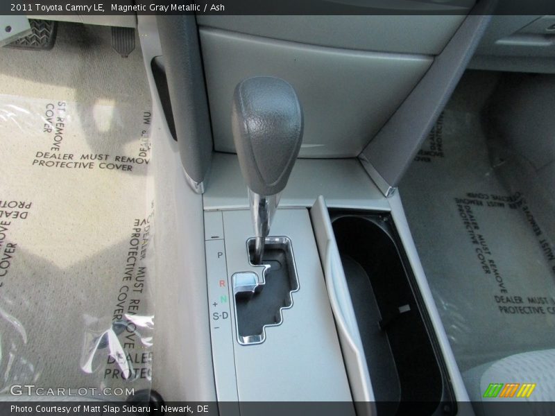 Magnetic Gray Metallic / Ash 2011 Toyota Camry LE