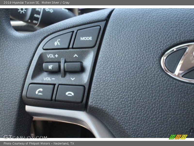 Molten Silver / Gray 2019 Hyundai Tucson SE