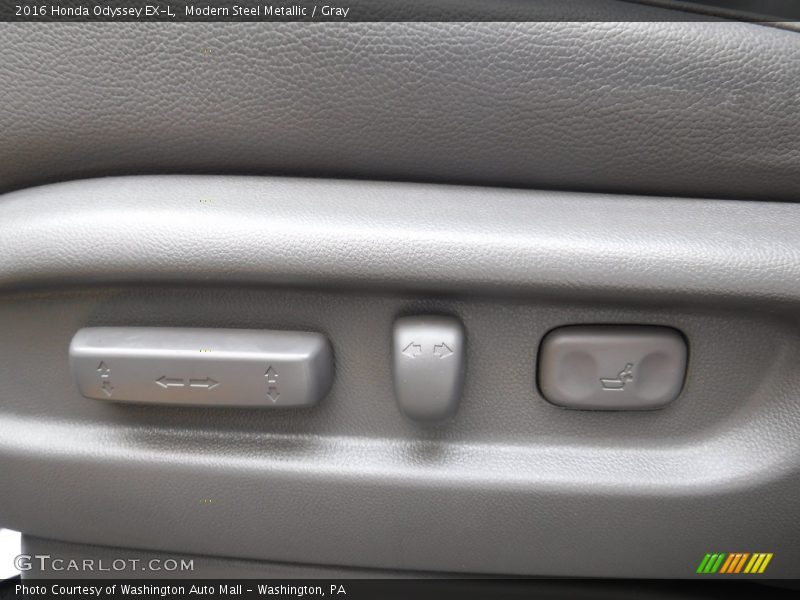 Modern Steel Metallic / Gray 2016 Honda Odyssey EX-L