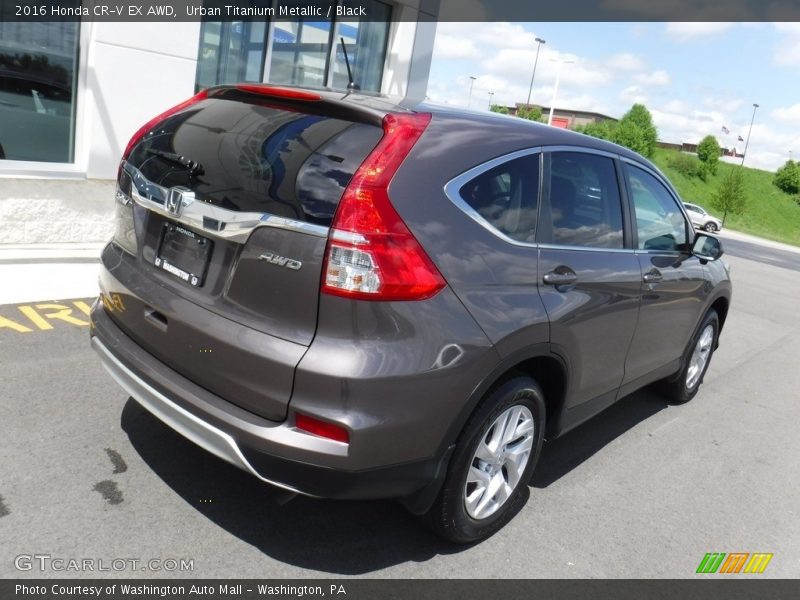 Urban Titanium Metallic / Black 2016 Honda CR-V EX AWD