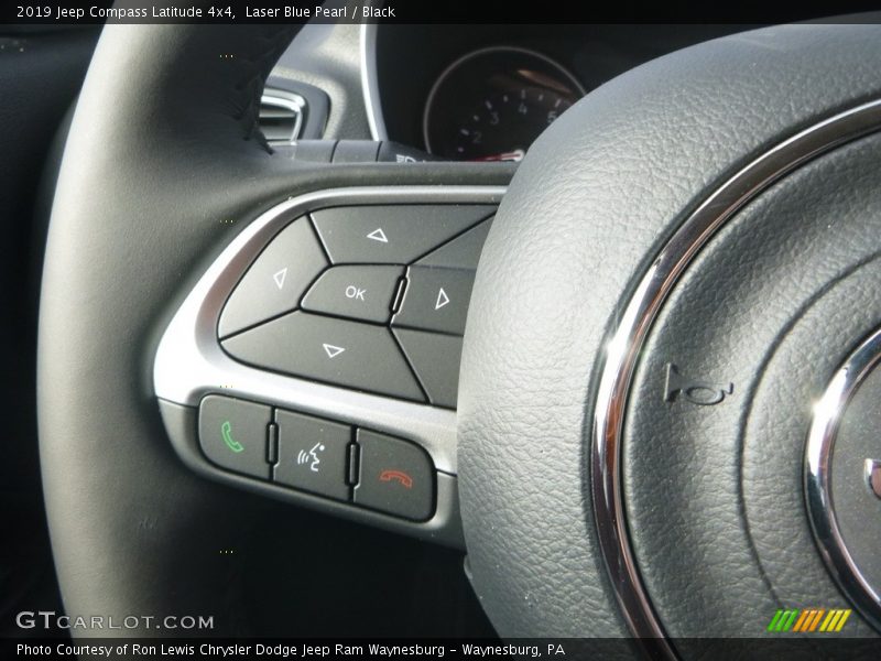  2019 Compass Latitude 4x4 Steering Wheel