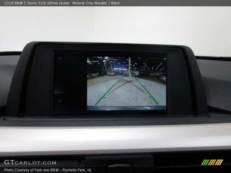 Mineral Grey Metallic / Black 2018 BMW 3 Series 320i xDrive Sedan