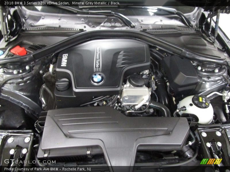Mineral Grey Metallic / Black 2018 BMW 3 Series 320i xDrive Sedan