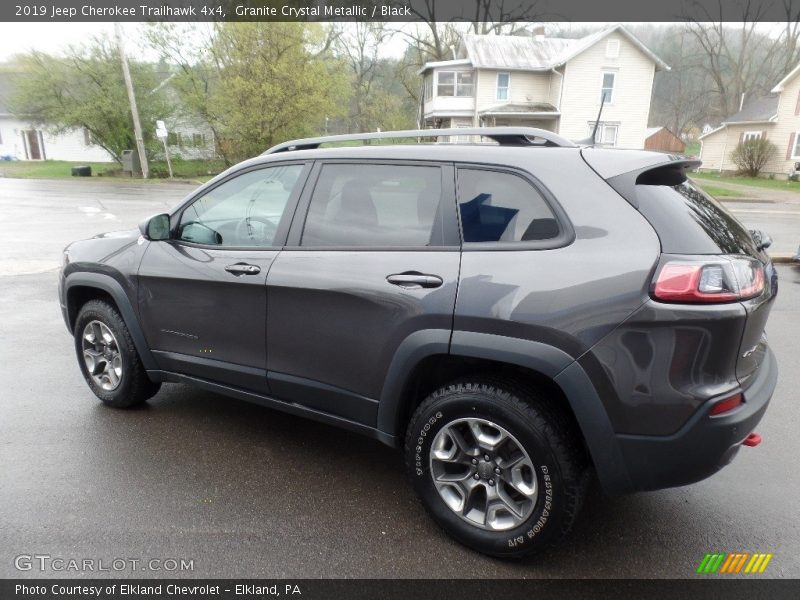 Granite Crystal Metallic / Black 2019 Jeep Cherokee Trailhawk 4x4