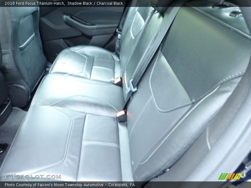 Shadow Black / Charcoal Black 2018 Ford Focus Titanium Hatch