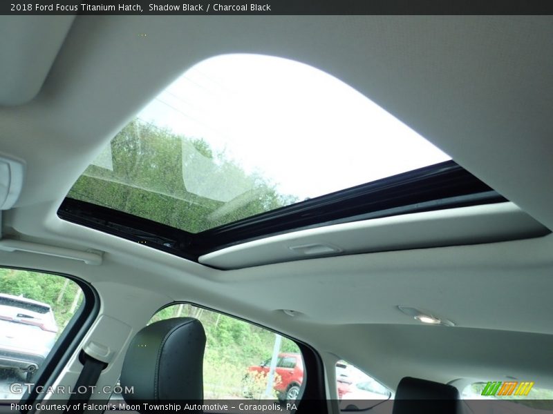 Shadow Black / Charcoal Black 2018 Ford Focus Titanium Hatch