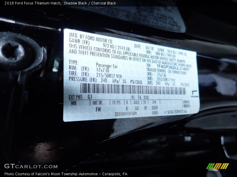 Shadow Black / Charcoal Black 2018 Ford Focus Titanium Hatch