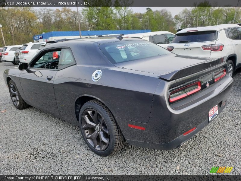 Pitch Black / Black 2018 Dodge Challenger SXT