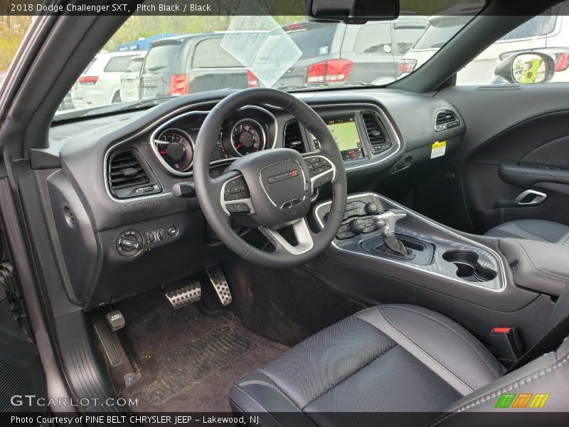 Pitch Black / Black 2018 Dodge Challenger SXT