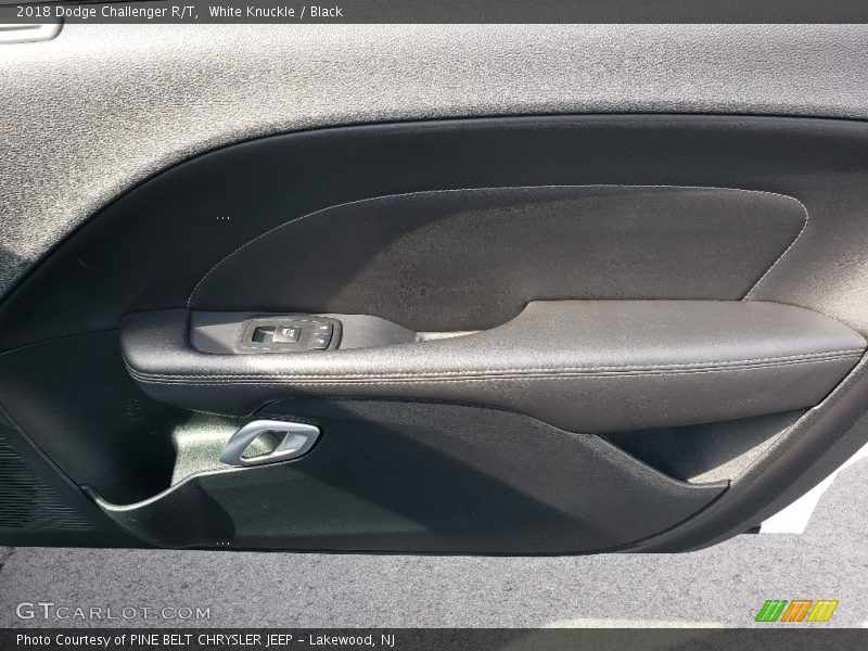 White Knuckle / Black 2018 Dodge Challenger R/T