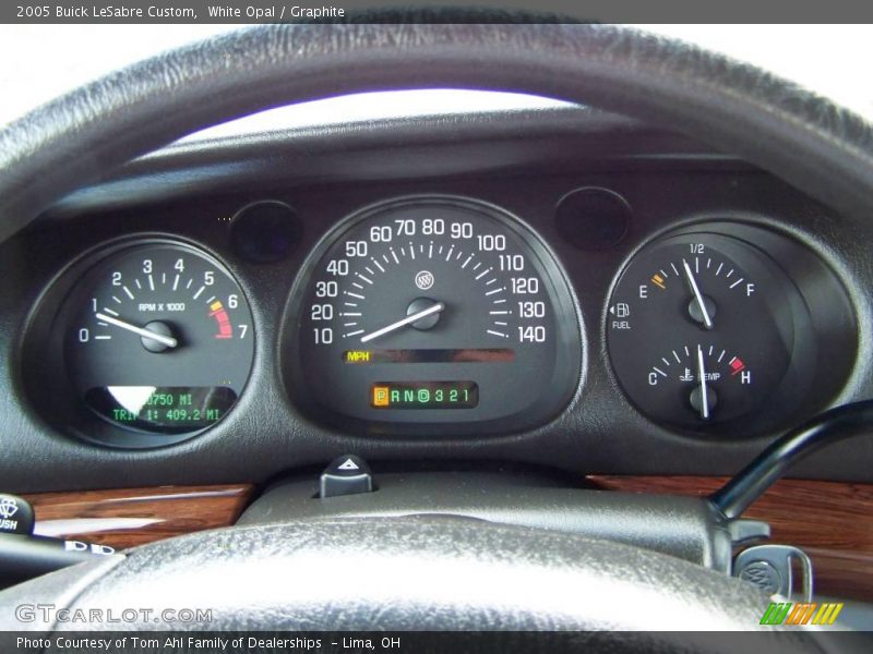 White Opal / Graphite 2005 Buick LeSabre Custom