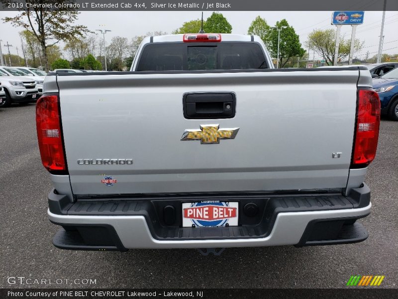 Silver Ice Metallic / Jet Black 2019 Chevrolet Colorado LT Extended Cab 4x4