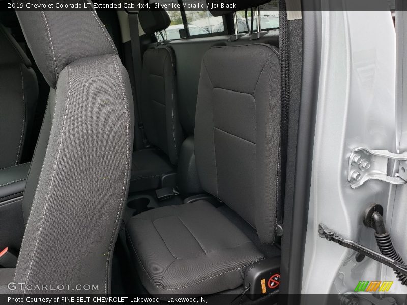 Silver Ice Metallic / Jet Black 2019 Chevrolet Colorado LT Extended Cab 4x4
