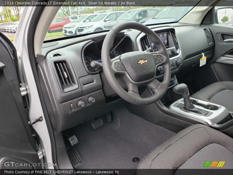 Silver Ice Metallic / Jet Black 2019 Chevrolet Colorado LT Extended Cab 4x4