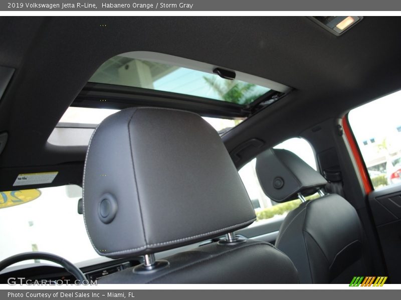 Habanero Orange / Storm Gray 2019 Volkswagen Jetta R-Line