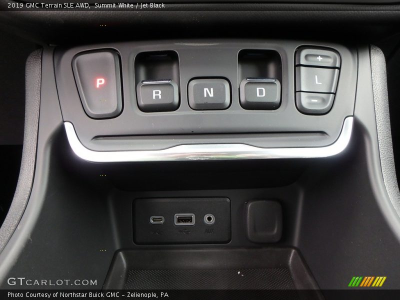 Summit White / Jet Black 2019 GMC Terrain SLE AWD