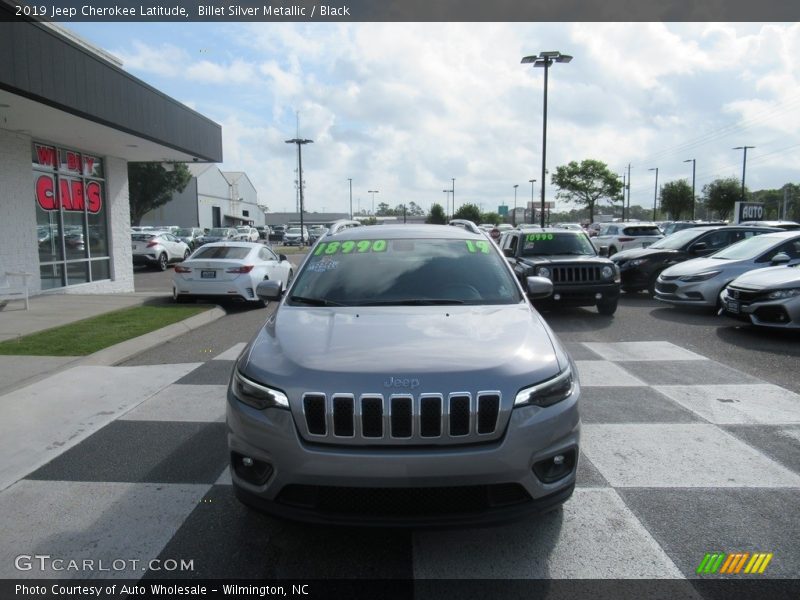 Billet Silver Metallic / Black 2019 Jeep Cherokee Latitude