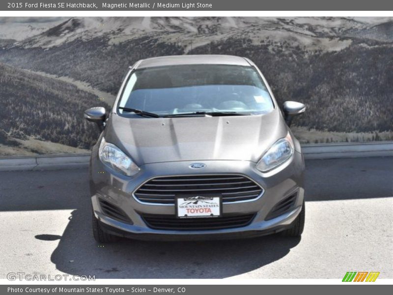 Magnetic Metallic / Medium Light Stone 2015 Ford Fiesta SE Hatchback