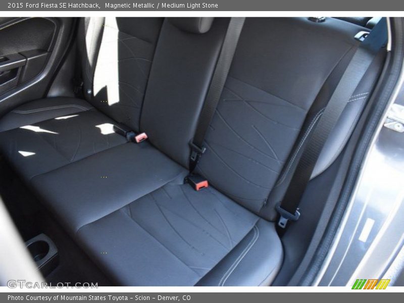 Magnetic Metallic / Medium Light Stone 2015 Ford Fiesta SE Hatchback