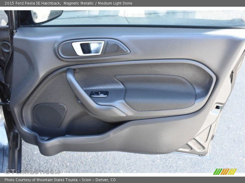 Magnetic Metallic / Medium Light Stone 2015 Ford Fiesta SE Hatchback