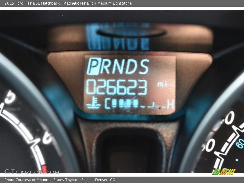 Magnetic Metallic / Medium Light Stone 2015 Ford Fiesta SE Hatchback