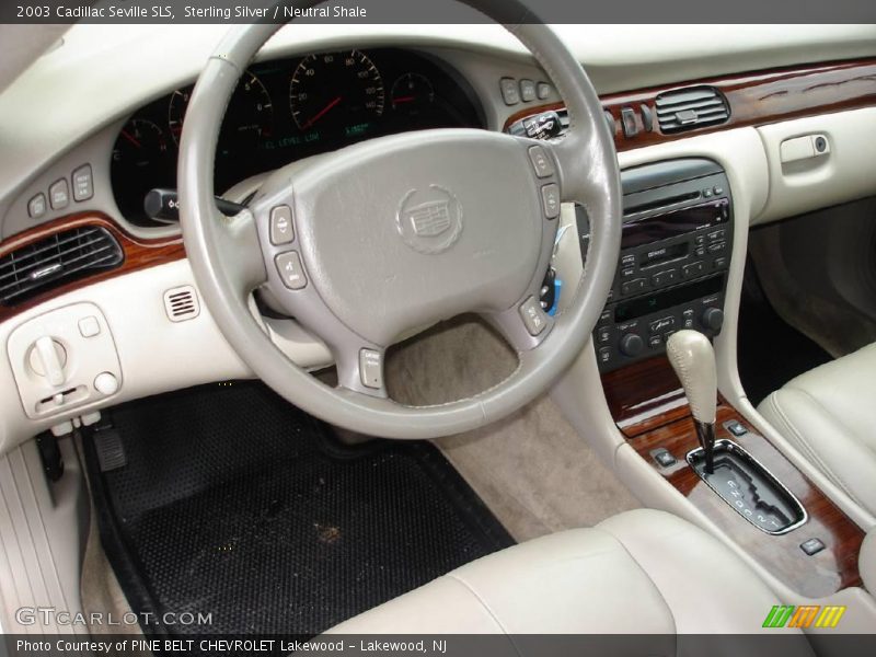 Sterling Silver / Neutral Shale 2003 Cadillac Seville SLS