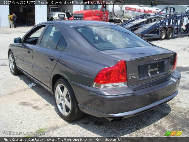 Titanium Gray Metallic / R Nordkap Black/Blue Metallic 2005 Volvo S60 R AWD