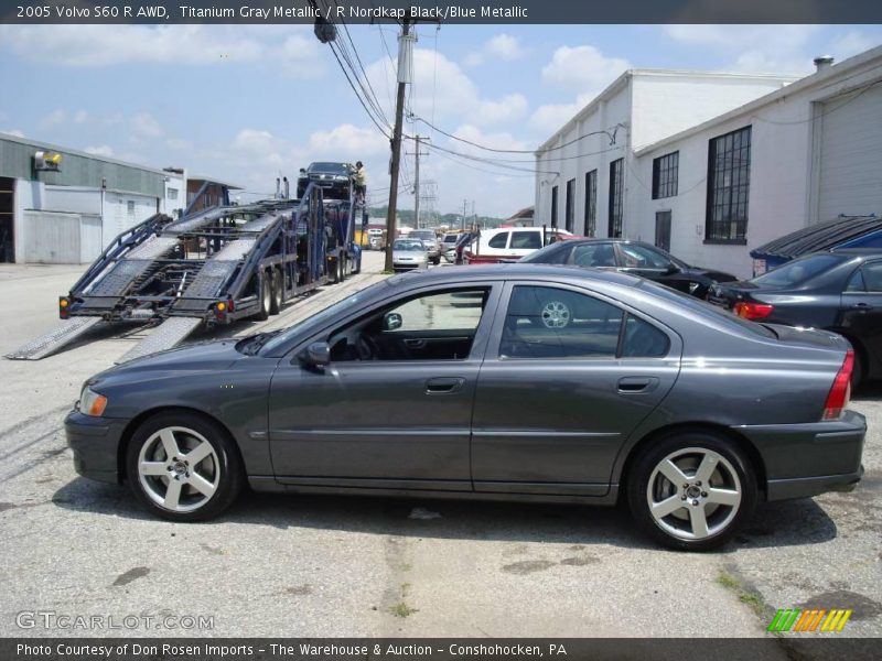Titanium Gray Metallic / R Nordkap Black/Blue Metallic 2005 Volvo S60 R AWD