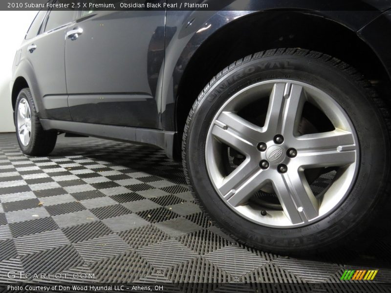 Obsidian Black Pearl / Platinum 2010 Subaru Forester 2.5 X Premium