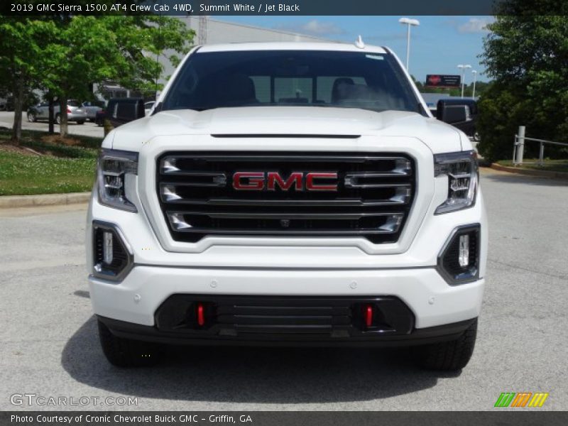 Summit White / Jet Black 2019 GMC Sierra 1500 AT4 Crew Cab 4WD