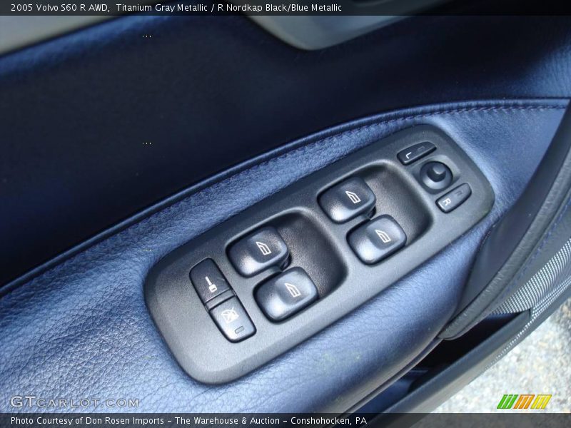 Titanium Gray Metallic / R Nordkap Black/Blue Metallic 2005 Volvo S60 R AWD