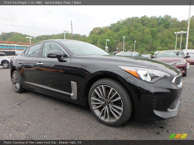 Front 3/4 View of 2019 Stinger 2.0L AWD