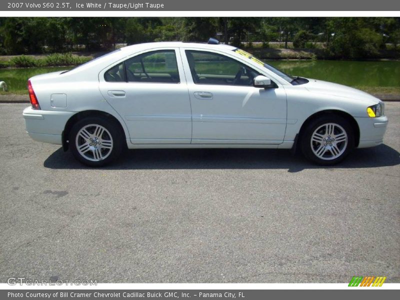Ice White / Taupe/Light Taupe 2007 Volvo S60 2.5T