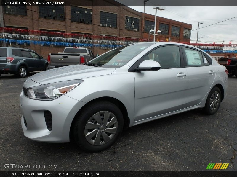 Silky Silver / Black 2019 Kia Rio S