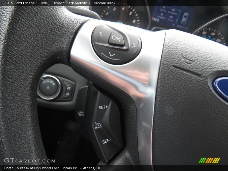 Tuxedo Black Metallic / Charcoal Black 2015 Ford Escape SE 4WD