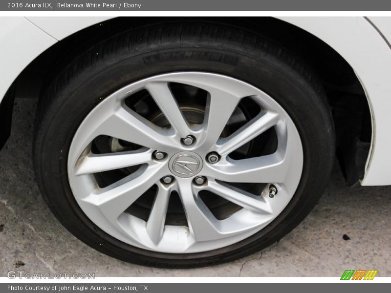 Bellanova White Pearl / Ebony 2016 Acura ILX