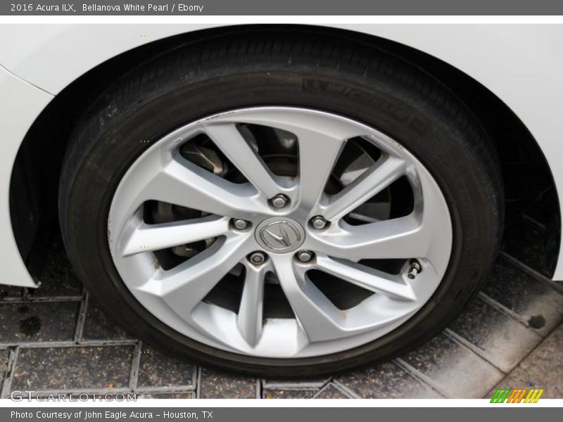 Bellanova White Pearl / Ebony 2016 Acura ILX