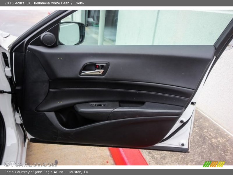 Bellanova White Pearl / Ebony 2016 Acura ILX